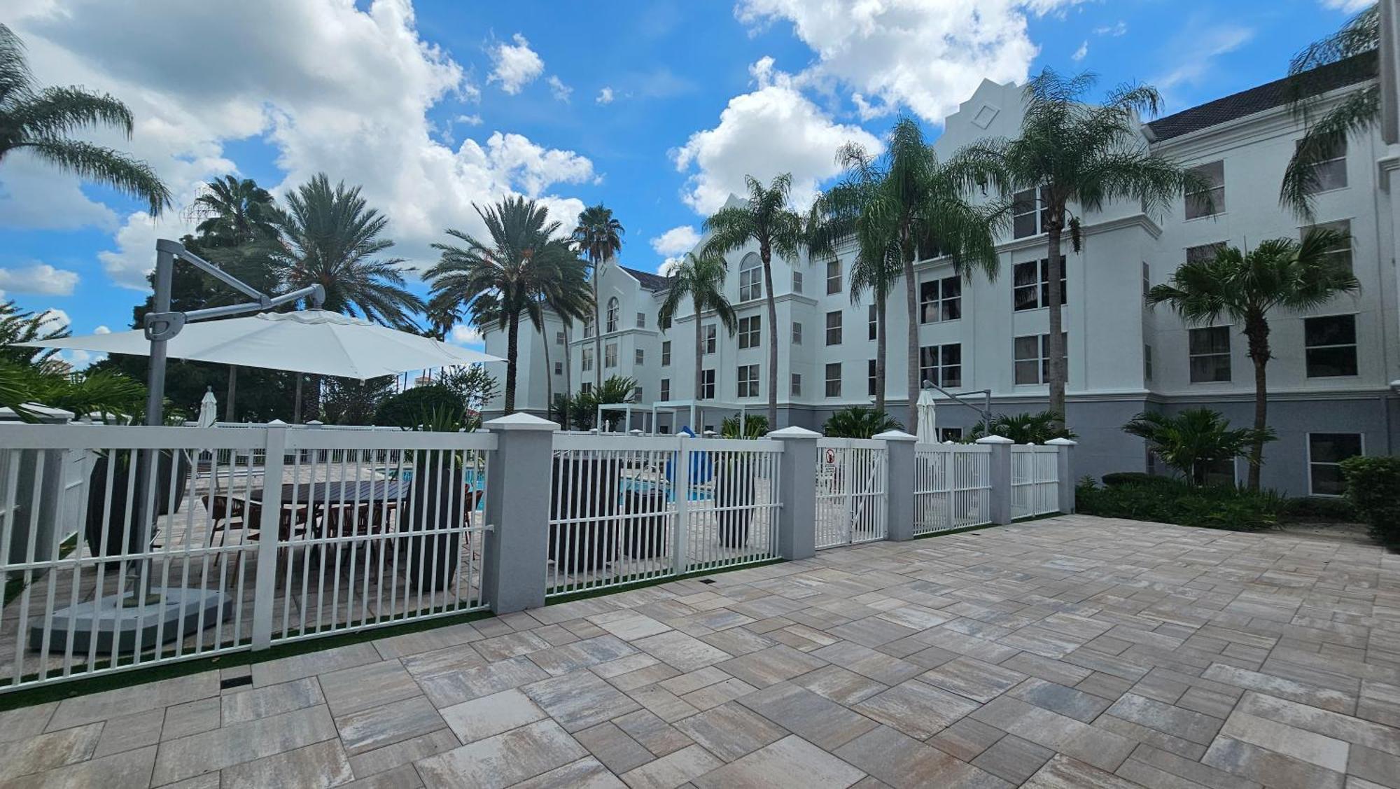 Surestay Plus By Best Western Orlando Lake Buena Vista Eksteriør bilde