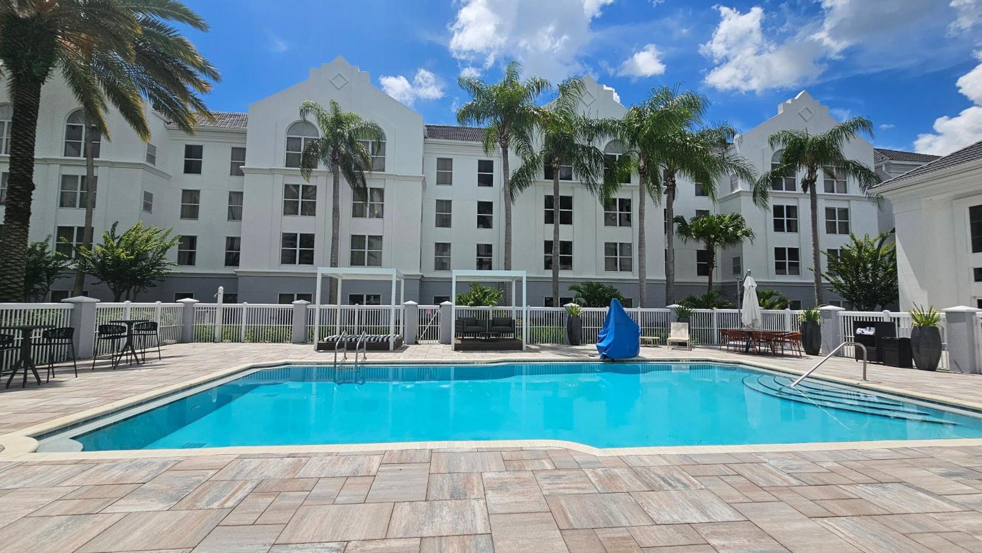 Surestay Plus By Best Western Orlando Lake Buena Vista Eksteriør bilde