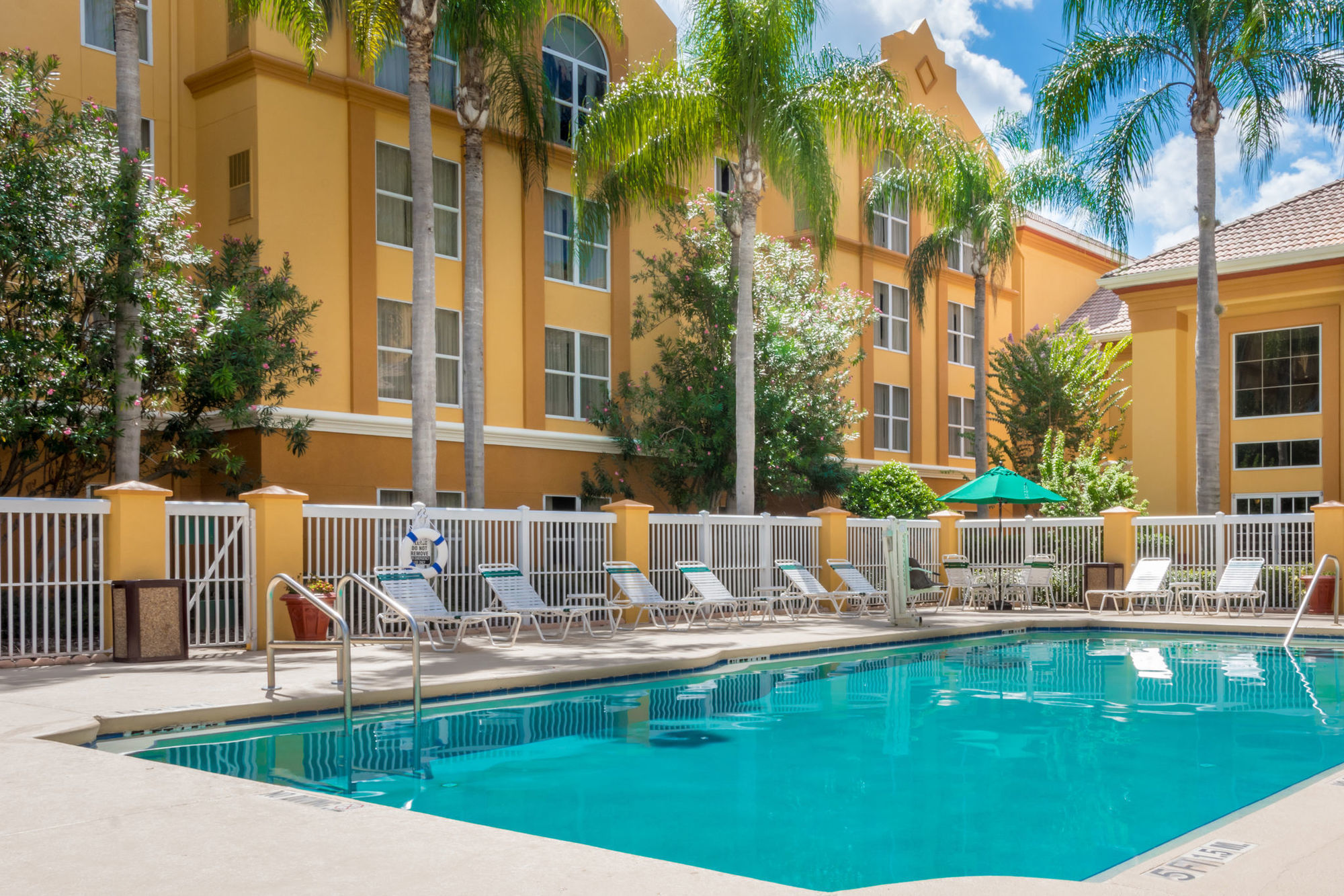 Surestay Plus By Best Western Orlando Lake Buena Vista Fasiliteter bilde